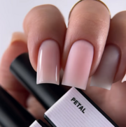 Топ камуфлюючий Biblioteka Gloss Cover Top №02 Petal Ніжно-рожевий 10 мл, фото 2