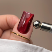 Гель-лак Biblioteka Cat Eye Magnet Red 10 Червоний мл, фото 2