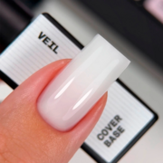 База камуфлююча Biblioteka Cover Base №01 Veil Напівпрозорий молочний 10 мл, фото 2