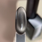  Гель-лак Biblioteka Cat Eye Night Rays №01 Moon Dust Холодне сріблясте сяйво 10 мл, фото 3