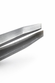 Пінцет професійний для брів Oh Ochi Pinpoint скошений , фото 1