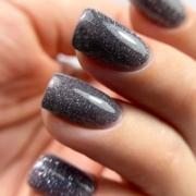  Гель-лак светоотражающий PNB Reflective Shock Effect №02 Crystal Grey 8 мл, фото 3