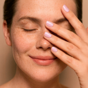 База камуфлююча TUFI profi Cover base №07 Petal ніжно рожева 10 мл, фото 6