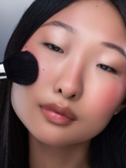 Рум'яна Zola Velvet Blush Glow 04 Soft Rose 8.5 г, фото 7